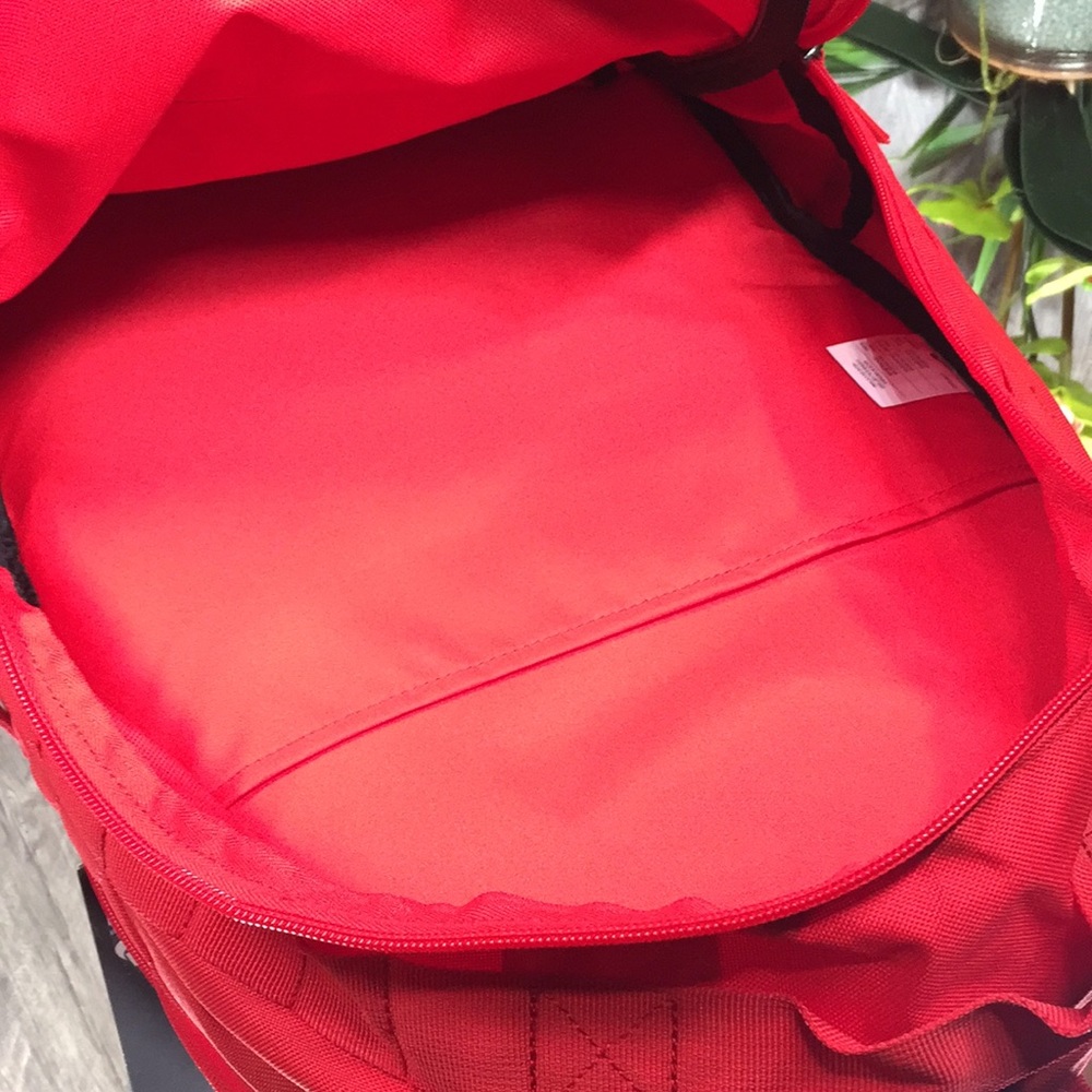 ❤️ Nike 26L 15” pink Nike SB Icon Skate Backpack - Picture 8 of 8